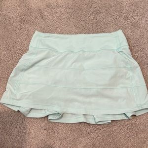 Lululemon teal athletic skirt